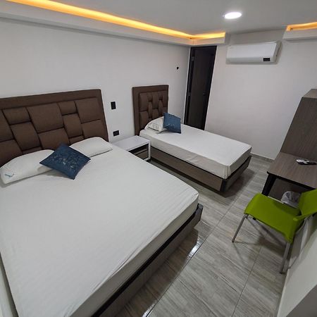 Hostel Boutique Nido De Loros Medellín Kültér fotó