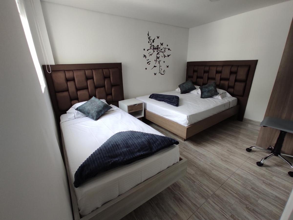 Hostel Boutique Nido De Loros Medellín Kültér fotó