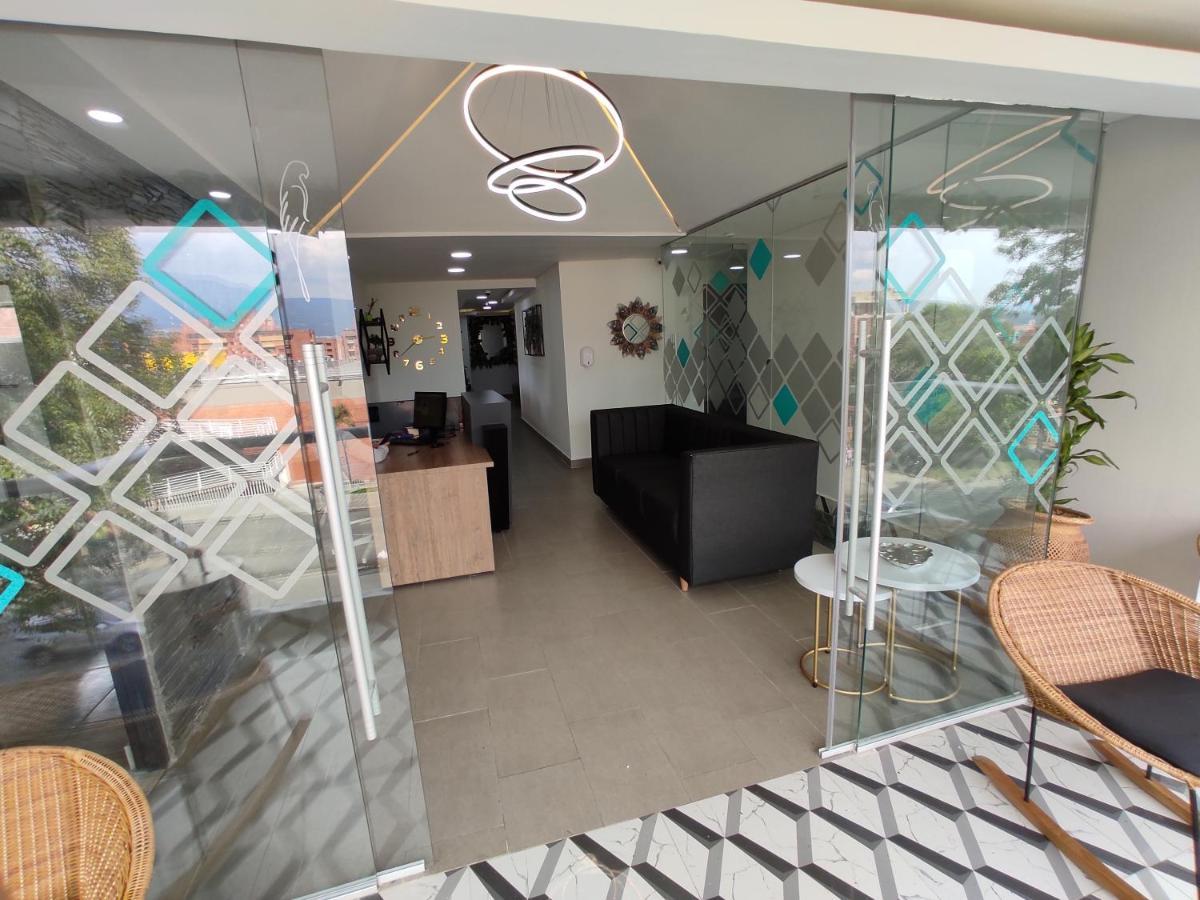 Hostel Boutique Nido De Loros Medellín Kültér fotó