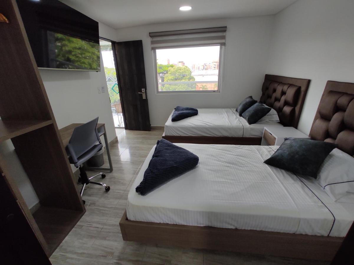 Hostel Boutique Nido De Loros Medellín Kültér fotó