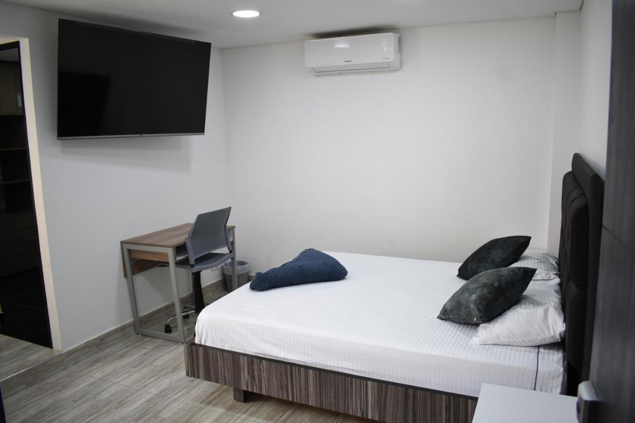 Hostel Boutique Nido De Loros Medellín Kültér fotó