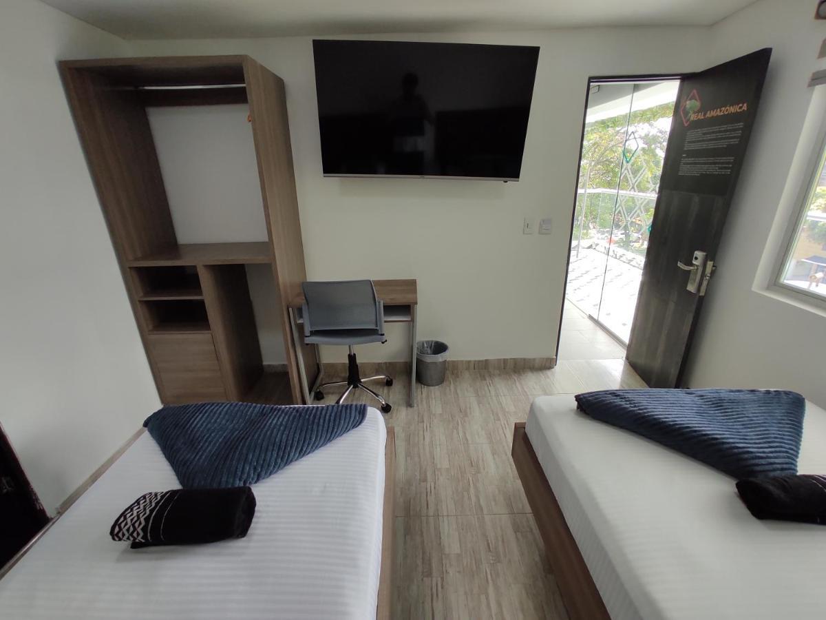 Hostel Boutique Nido De Loros Medellín Kültér fotó