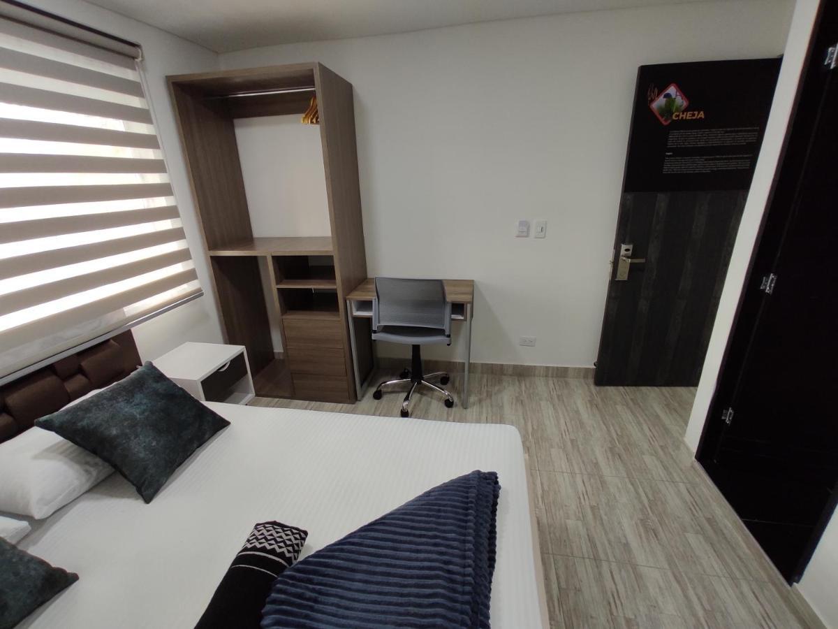 Hostel Boutique Nido De Loros Medellín Kültér fotó