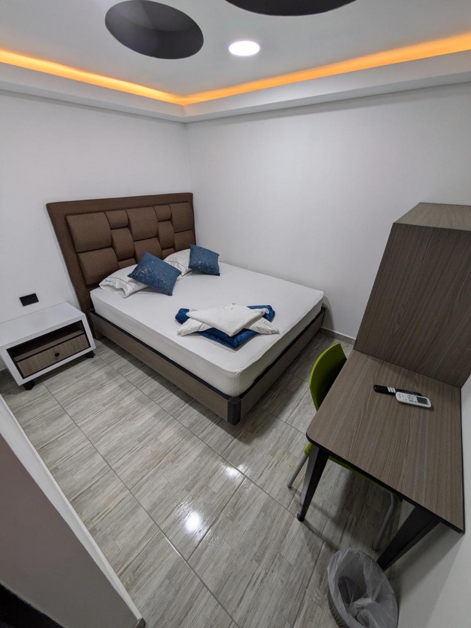 Hostel Boutique Nido De Loros Medellín Kültér fotó