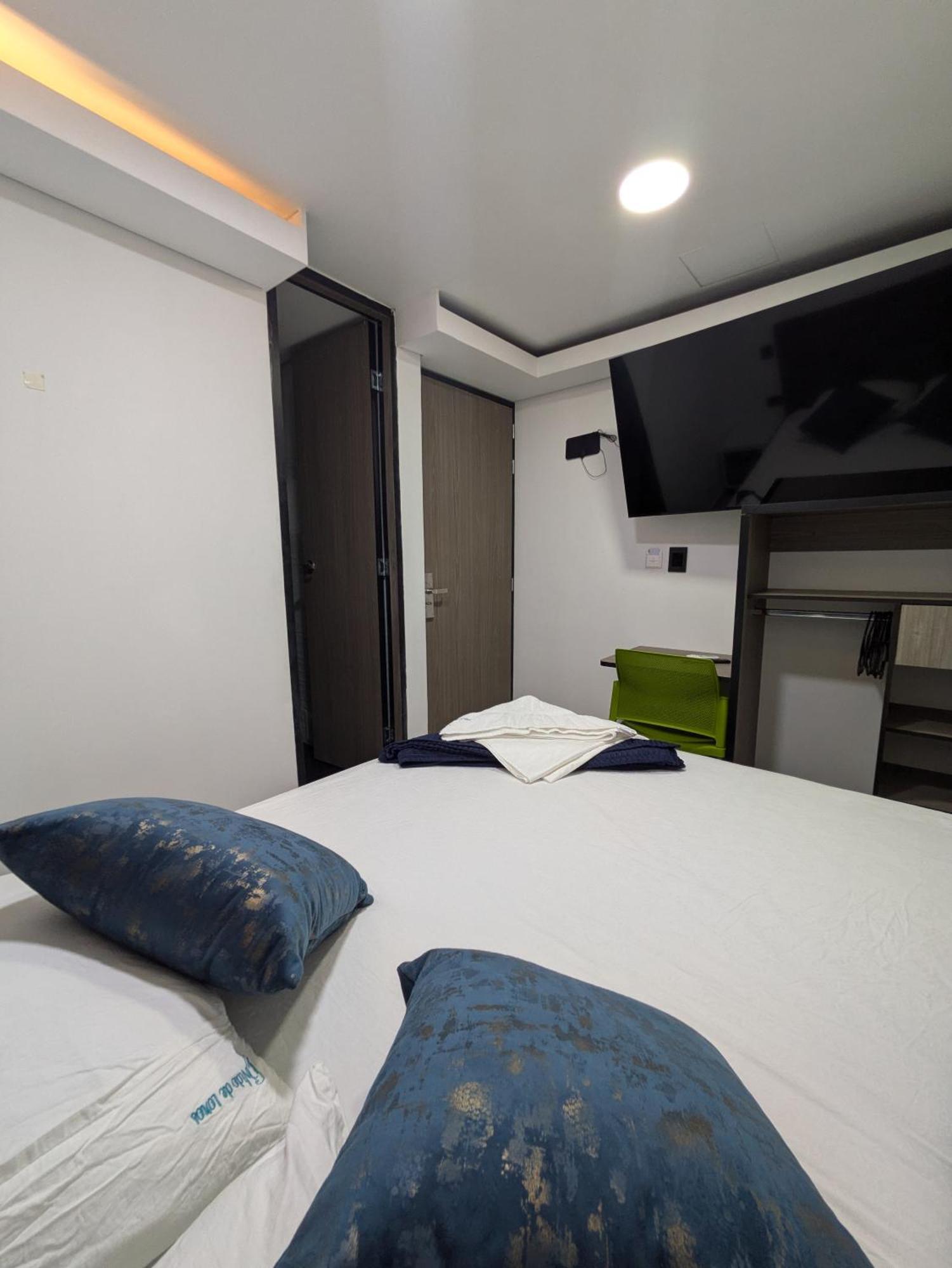 Hostel Boutique Nido De Loros Medellín Kültér fotó